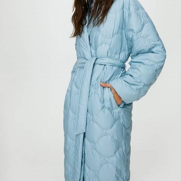 Wilfred Free Whitewater Puffer - Picture 2 of 2